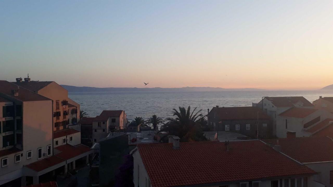 Apartments And Room Sun & Sea Podgora Extérieur photo